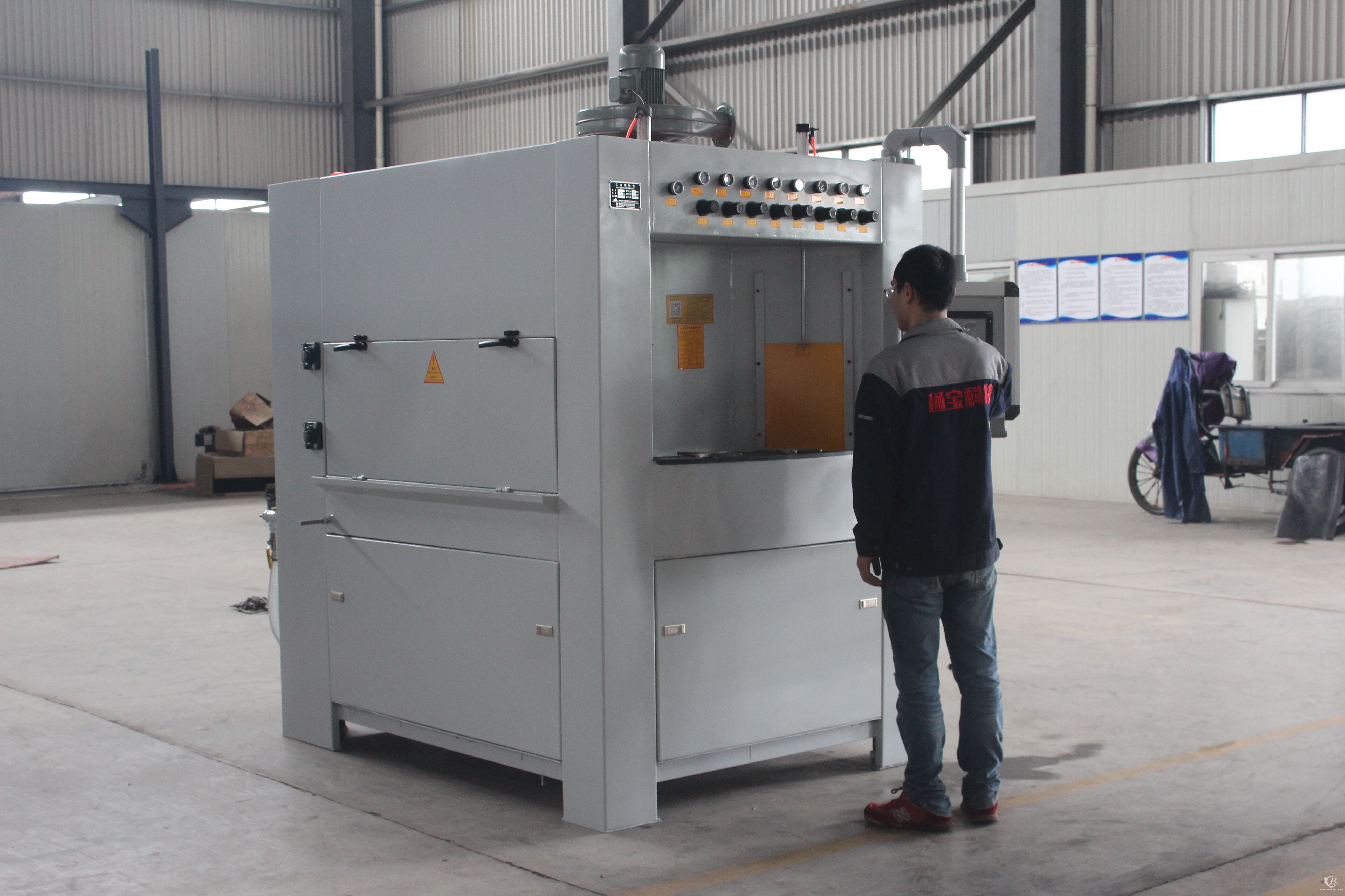 硅片機(jī)，履帶式自動(dòng)噴砂機(jī)